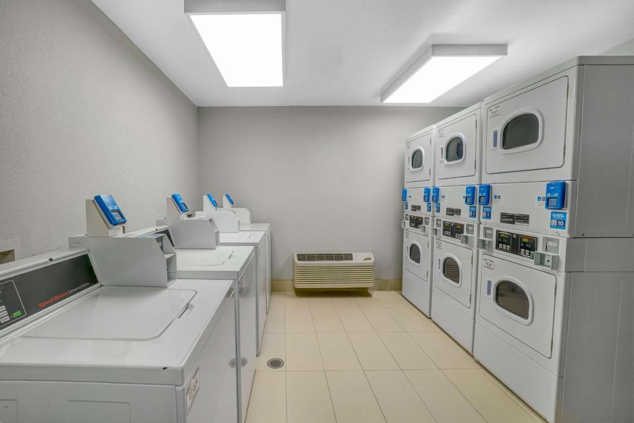 Studio 6 Duluth Ga Near Gas South District ภายนอก รูปภาพ